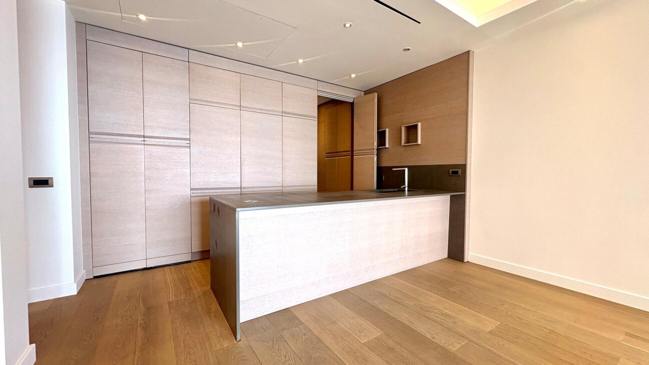 APPARTEMENT 5 PIECES - CARRE D'OR - 5 / 18