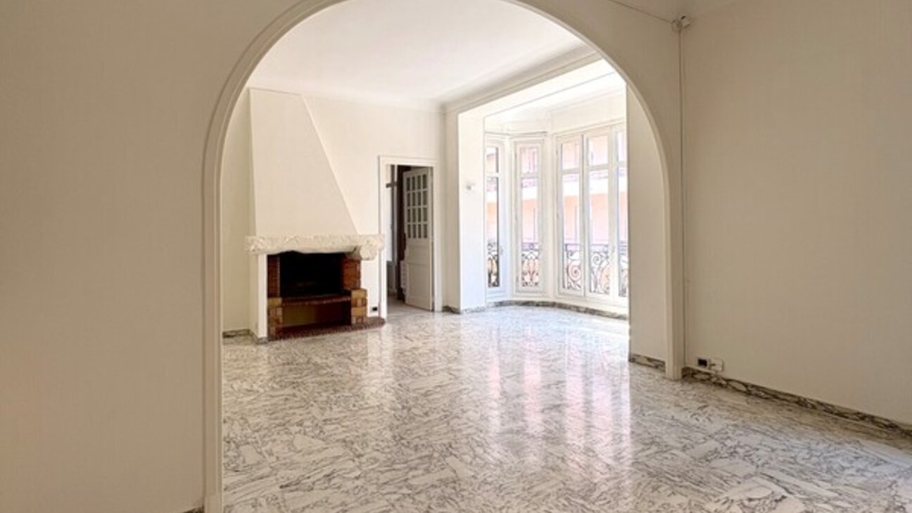 APPARTEMENT 4/5 PIECES - MONTE CARLO - SOUS OFFRE